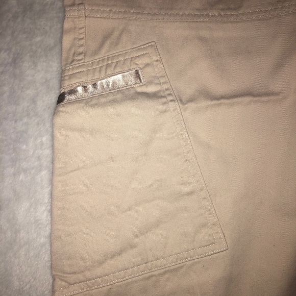 - Womens Cream Pants. Carolina Blues. 12. Breast Cancer Fundraiser - Picture 3 of 8